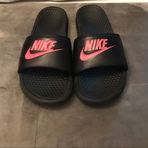 Womens Nike Slides